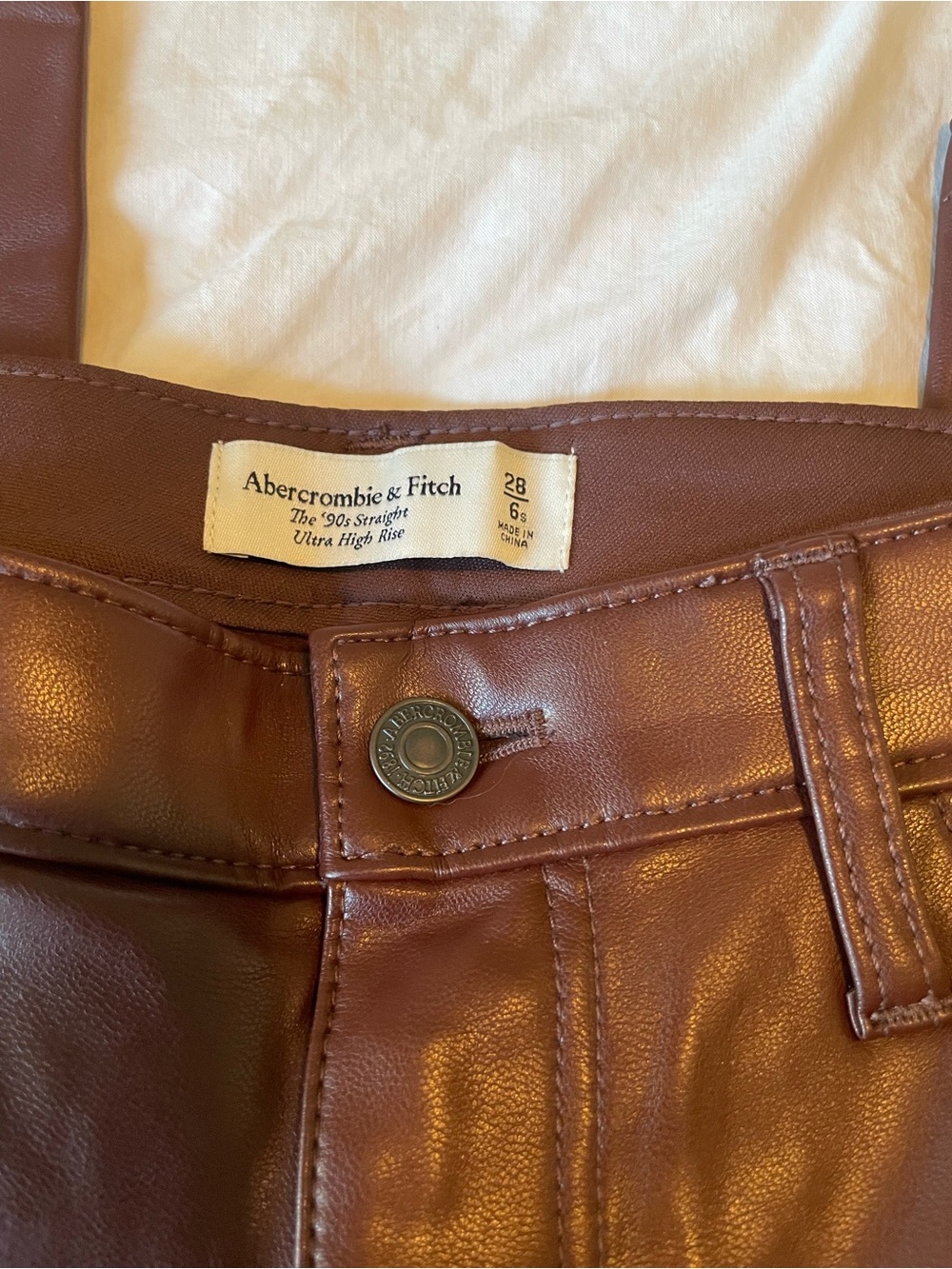 Abercrombie & Fitch Brown Faux Leather 90s ultra high rise Straight-Leg Pants - Picture 3 of 5